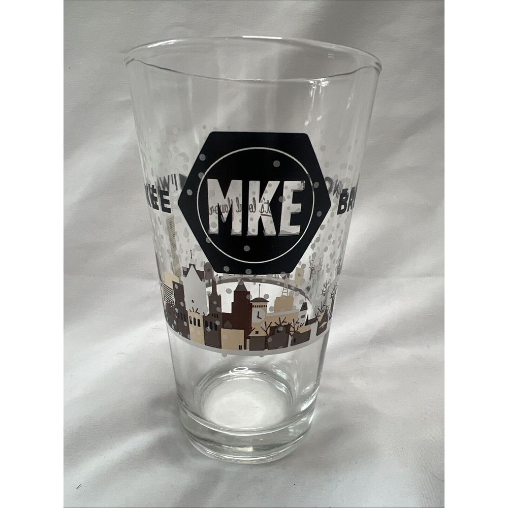 Milwaukee MKE Brewing Co City of Milwaukee Pint Beer Glass